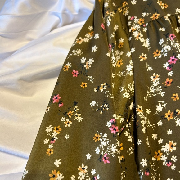 BNWOT Saltwater Lux Satin Duster- Size Large - Picture 2 of 4